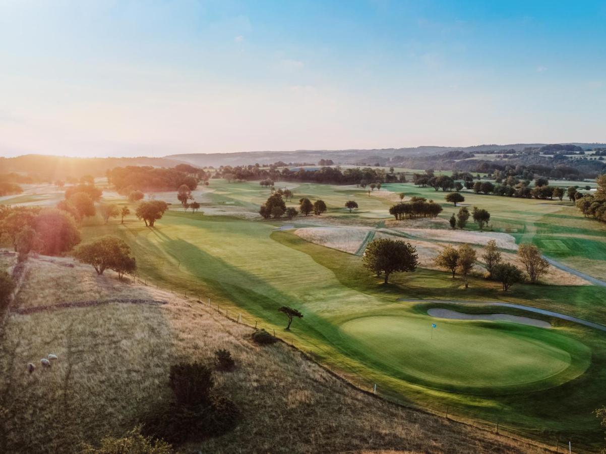 Bjaere Golfklubb Hotel & Lodge 巴斯塔德 外观 照片