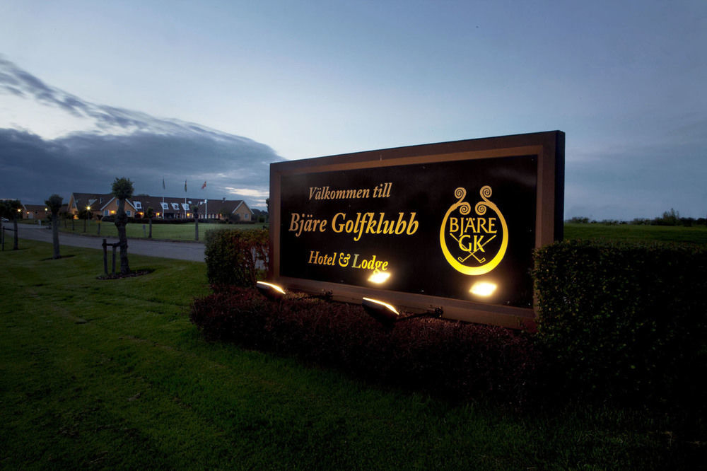 Bjaere Golfklubb Hotel & Lodge 巴斯塔德 外观 照片